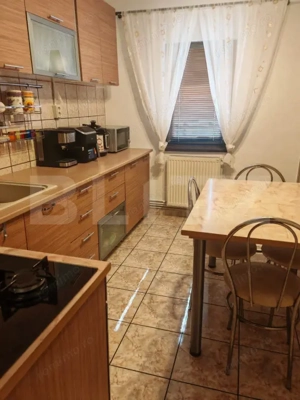 Vand apartament 3 camere decomandat 85mp - imagine 7