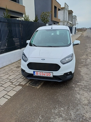 Ford Transit Courier 