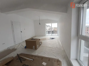 Apartament cu 3 camere de 70 mp, terasa 30 mp in Giroc - imagine 9