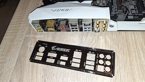 16GB RAM 16GB HyperX Savage DDR4 2666MHz + Aorus z270x Gaming 5 - imagine 2