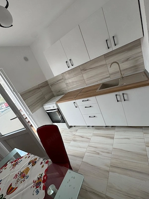 Apartament 2 camere de închiriat, etaj 1   Alba Iulia, zona Tulnicului - imagine 2