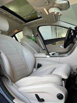 Mercedes-Benz C250d 4MATIC  - imagine 14