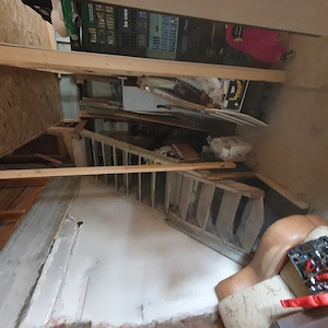 Vând casă zona centrală  - imagine 4