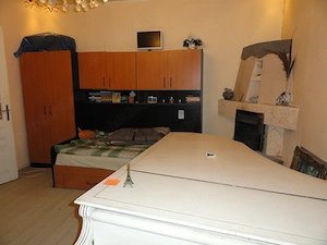 Casa solida din caramida in Parneava, teren 720 mp - imagine 20