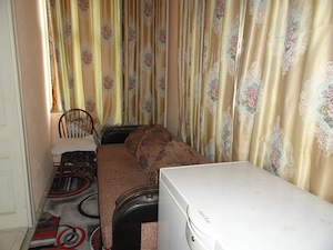 Casa solida din caramida in Parneava, teren 720 mp - imagine 17