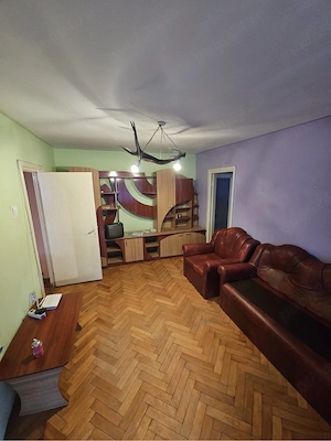 Vand apartament 2 camere - imagine 3