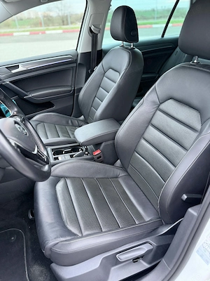 VW E-Golf 7.5 2019 Baterie 32kw, CCS,Pompă caldură,Masina personala - imagine 9