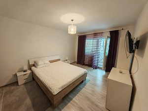 Apartament cu 2 camere,decomandat,etajul 2,zona Baba Dochia - imagine 6