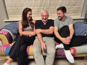 Domn generos in cautarea unui cuplu libertin