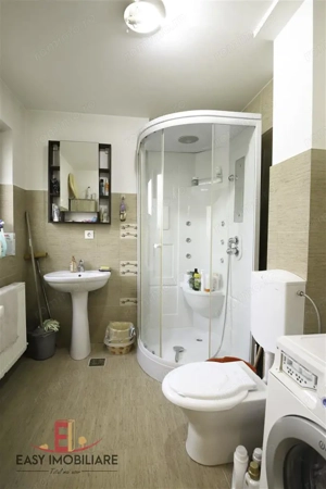 Casa individuala Unirii, 2 dormitoare, 2 bai, 80 mp, zona linistita. - imagine 10