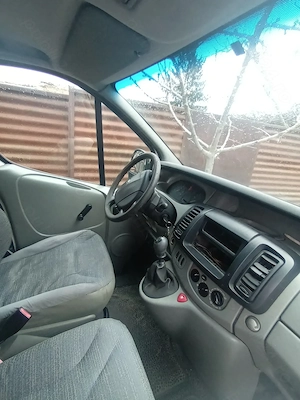vand duba renault trafic  - imagine 2