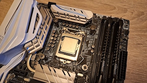 16GB RAM DDR4 HyperX Savage 3000MHz + Asus z170 Deluxe + I7 6700k - imagine 3