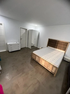 Pitesti - Craiovei, garsoniera mobilata modern, toate utilitatile - centrala termica