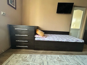 Pat 1 persoana + dulap + saltea inclusa in pret 