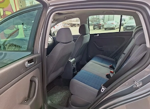 vw GOLF PLUS   1.9 TDI   Climă, Trapa, Paktronic  - imagine 3