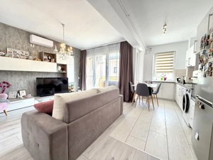 Apartament 2 camere, 44 mp utili, mobilat/utilat - zona Cora - imagine 2