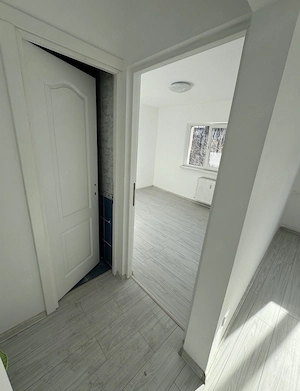 Apartament 2 Camere Etaj 2 Zona Girocului  - imagine 2