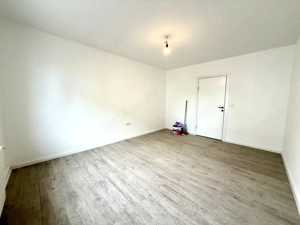 Apartament 1 camera, renovat, etaj intermediar - zona Lipovei