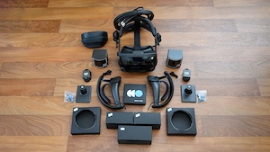 Valve Index Kit VR Complet la cutie + trepied - imagine 2