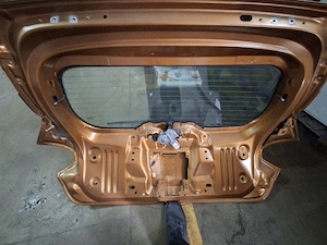 Vand hayon Sandero Stepway 3, avariat - imagine 3