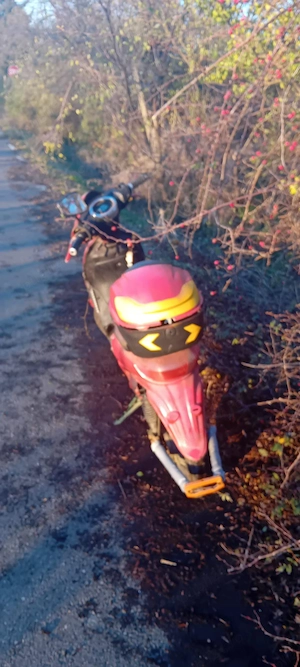 se vinde urgent scuter erectriv am nevoie de bani va rog ajutatima  e functional scuteru