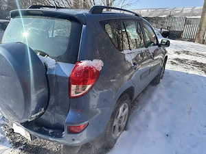  Toyota RAV4 2008   4x4   AC perfect   Reparatii efectuate recent   2.750  - imagine 4