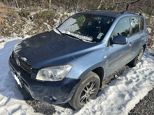  Toyota RAV4 2008   4x4   AC perfect   Reparatii efectuate recent   2.750  - imagine 3