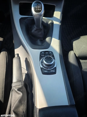 Vând mașină   Întreținută impecabil, stare tehnică excelentă! - imagine 5