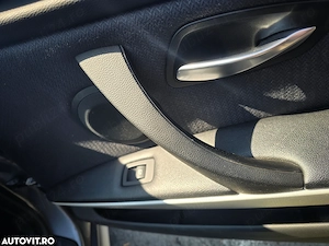 Vând mașină   Întreținută impecabil, stare tehnică excelentă! - imagine 7