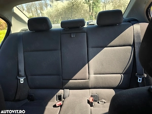 Vând mașină   Întreținută impecabil, stare tehnică excelentă! - imagine 3