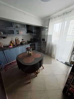 Apartament 3 camere decomandat 112mp Metalurgiei / Turnu Magurele - imagine 6