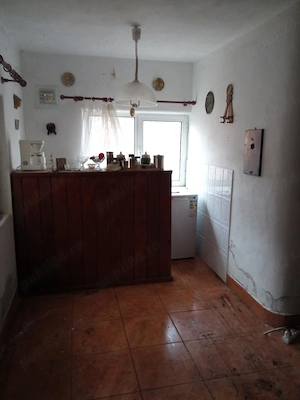 Casa batraneasca locuibila 20 m2 Ciolpani - imagine 4