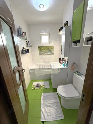 Apartament mobilat 68 mpu 3 camere 2 bai si pivnita in Turnisor - imagine 8