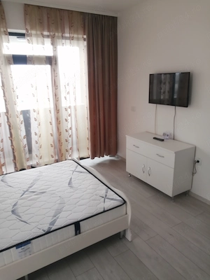 Închiriez apartament 2 camere decomandat  - imagine 6