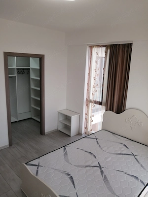 Închiriez apartament 2 camere decomandat  - imagine 4