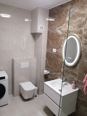 Închiriez apartament 2 camere decomandat  - imagine 8