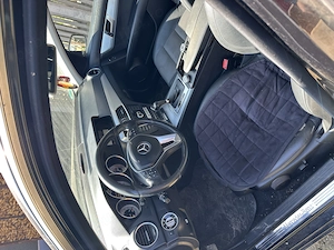 Vând Mercedes C220 facelift , stare bună, proprietar, Oradea - imagine 2