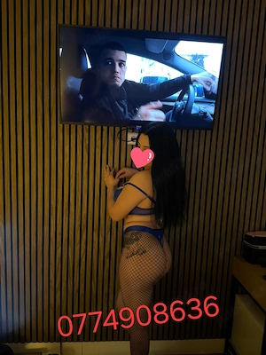 Escorta noua in oras