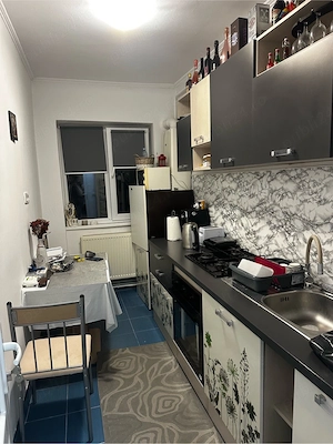 Vand apartament 3 camere  - imagine 3