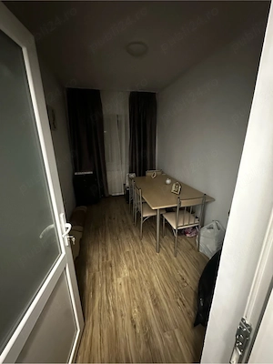 Vand apartament 3 camere  - imagine 2