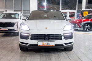 Porsche Cayenne Coupe 3.0 eHybrid V6 - imagine 2