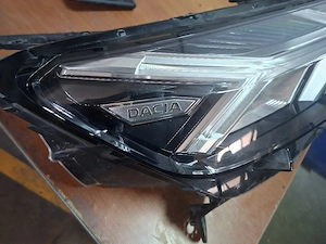 Vand far dreapta Logan 3,Sandero cod260101940R