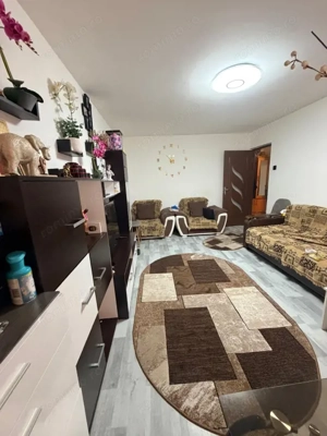 Apartament 3 camere, 68 mp, zona Consul