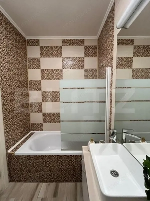 Apartament 3 camere, 78 mp, zona Colors Residence - imagine 5