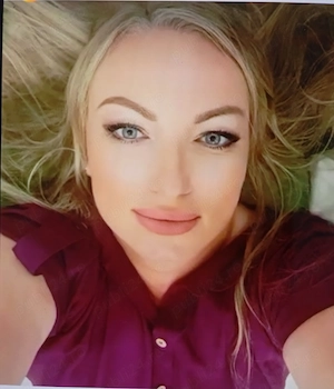 Am revenit la voi !!! Singura in locatie!!