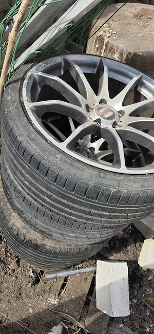 Preț acceptabil si negociabil – Jante aliaj R19 cu anvelope - imagine 2