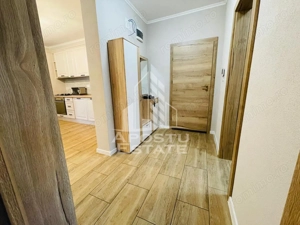 Inchiriez Apartament 2 camere - ZONA ULTRACENTRALA - imagine 4