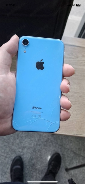 vand iphone xr 