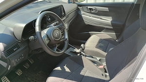 Hyundai Bayon 1.0 T-GDI M-Hybrid 100 CP 6iMT Led Line  -15900 Euro - imagine 4