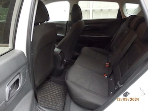 Hyundai Bayon 1.0 T-GDI M-Hybrid 100 CP 6iMT Led Line  -15900 Euro - imagine 8